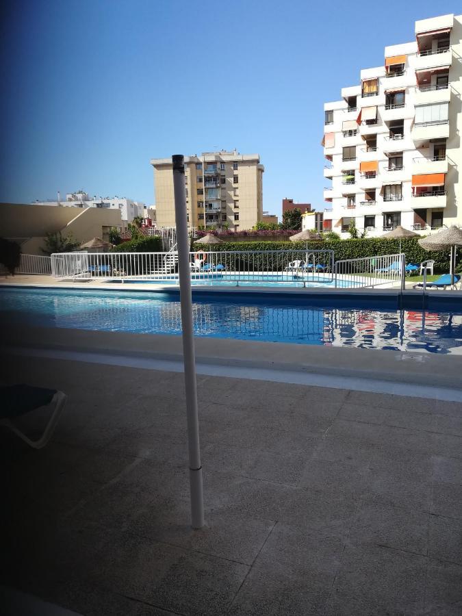2 Dormitorios, 5 Personas, Piscinas, 10 Min Playa, Plaza La Nogalera Torremolinos Kültér fotó
