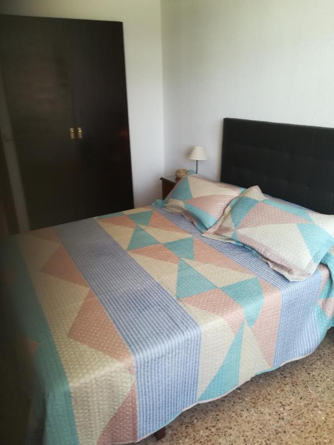 2 Dormitorios, 5 Personas, Piscinas, 10 Min Playa, Plaza La Nogalera Torremolinos Kültér fotó